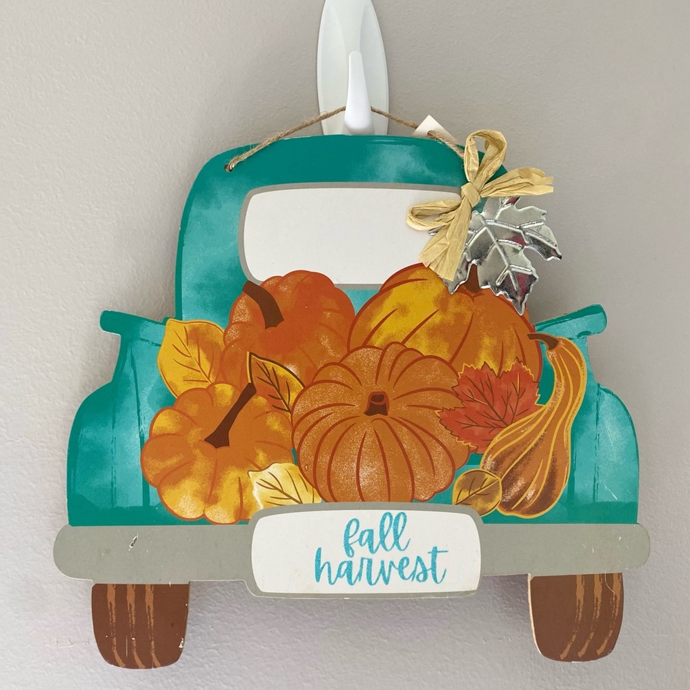 NWT Fall Harvest Classic Blue Truck with Pumpkins Hanging  Wall Door Sign